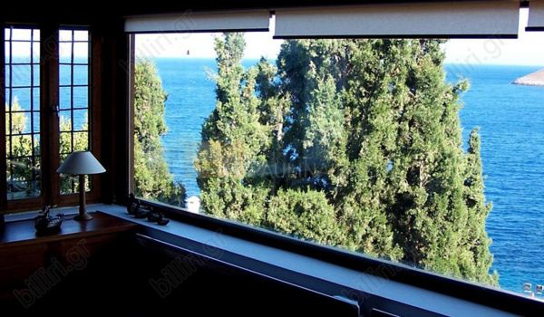 Καθιστικό - θέα . Sitting area - View